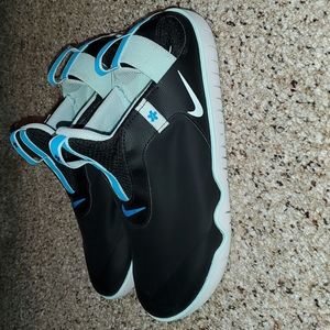 Nike Zoom Pulse nurse shoes